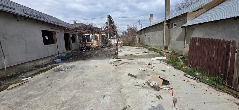 Valea Ramnicului, casa plus teren 2074 mp Rubla,